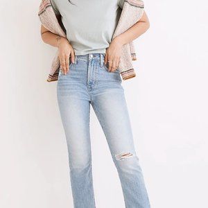 THE PETITE PERFECT VINTAGE JEAN IN CONEY WASH: DESTROYED EDITION sz 25P EUC